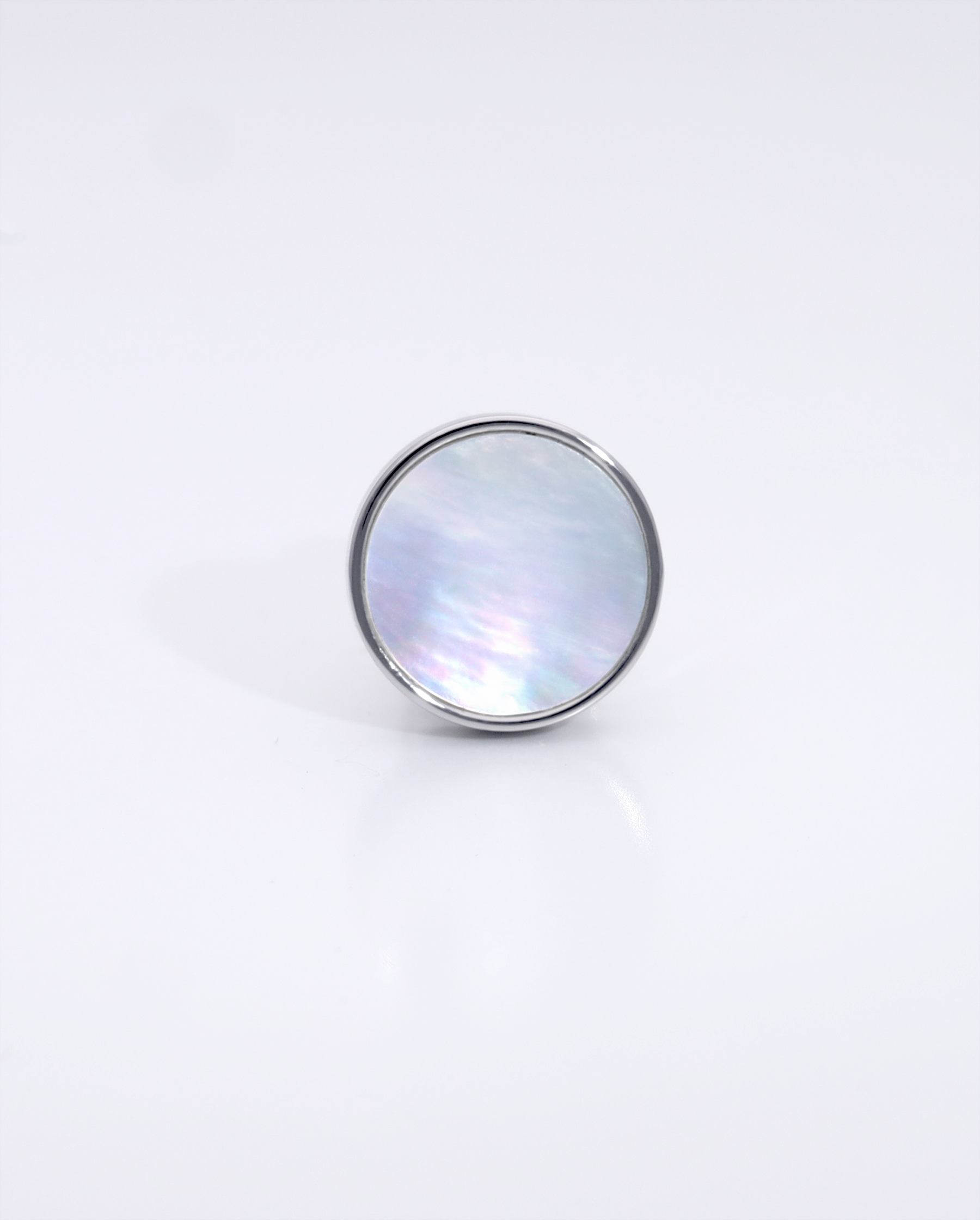 Ilwol Obongdo Pin - Mother of Pearl